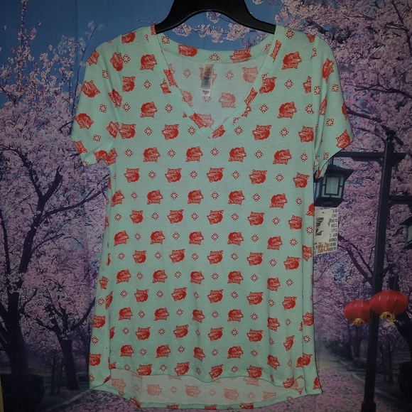 ๐ Women's LulaRoe Wolf Print Sleep Top Size X-Small - Picture 2 of 10